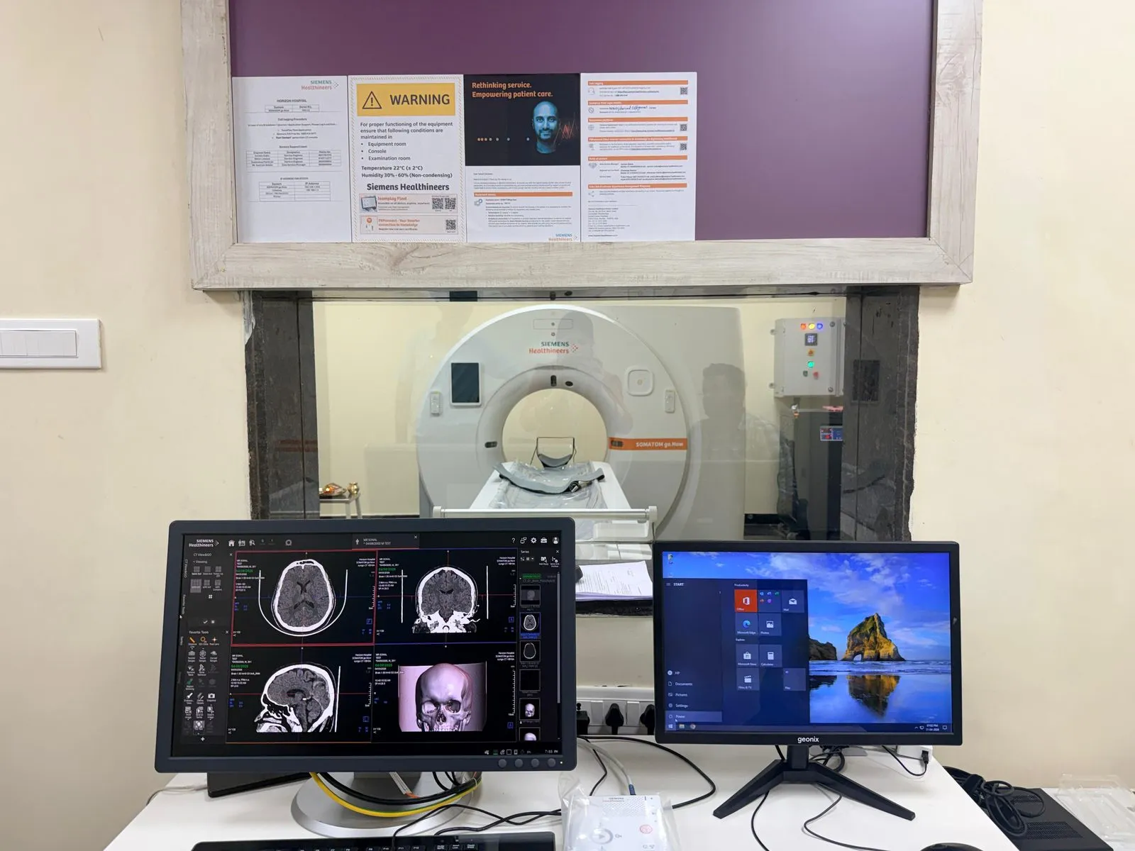 CT कंसोल एवं ब्रेन स्कैन मॉनिटर